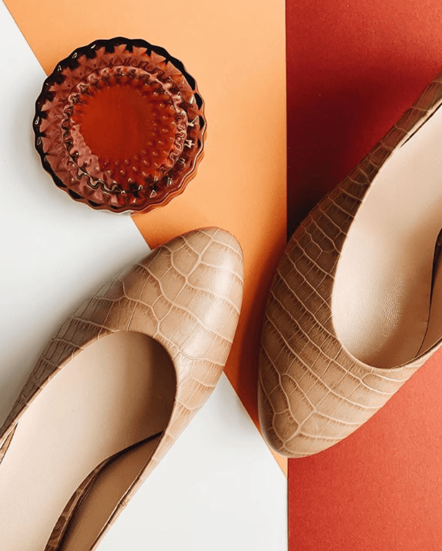 Beige Hogl Croco Pumps