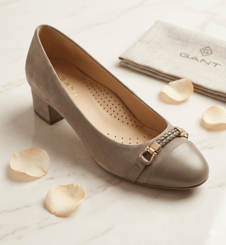 C.annu Taupe Pumps